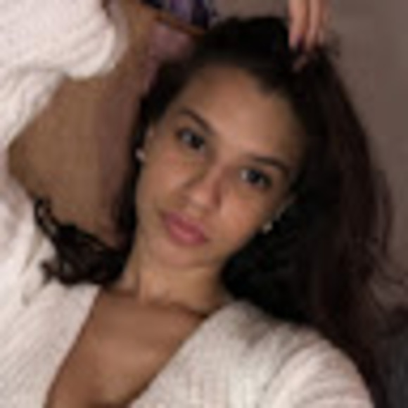 Meet your Posher, Rachel - Picture 1 of 1